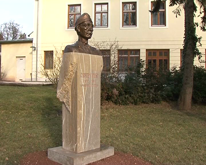Tisztelgés Csörgey Titusz előtt