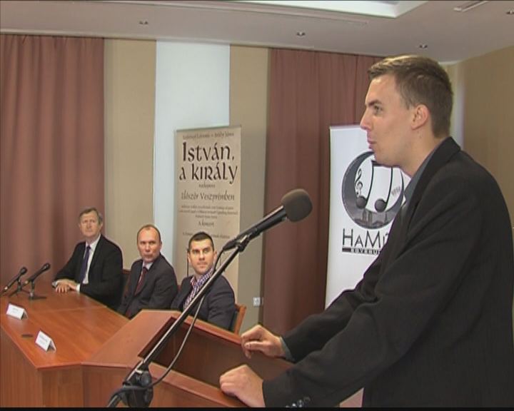 István, a király István, a király