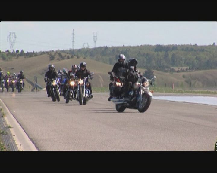 Motoros szezon nyitó Motoros szezon nyitó