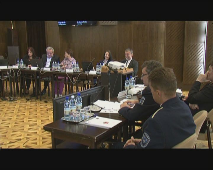 Polgárbarát a veszprémi rendőrség Polgárbarát a veszprémi rendőrség