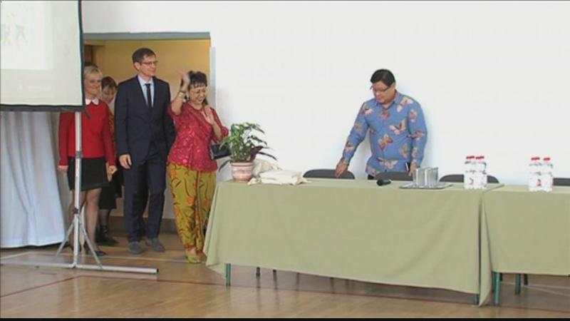 Indonéz nagykövet a Lovassy - ban Indonéz nagykövet a Lovassy - ban