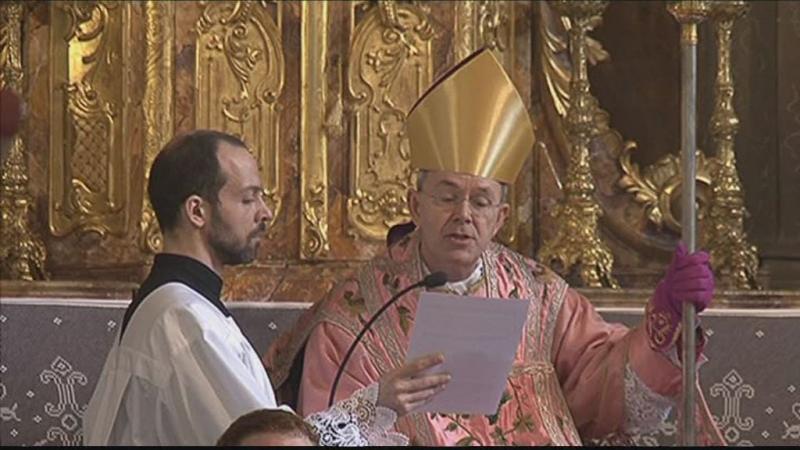 Pontifikális mise Pontifikális mise