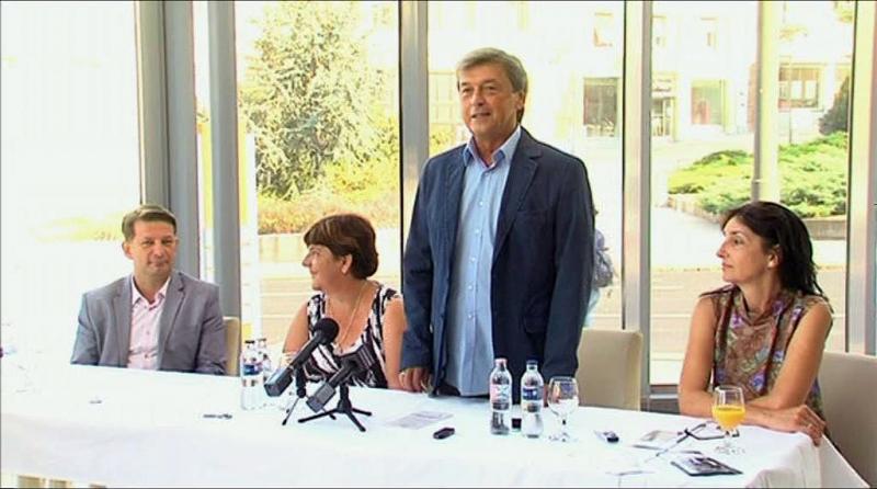 Évadnyitó a Pannon Várszínházban Évadnyitó a Pannon Várszínházban