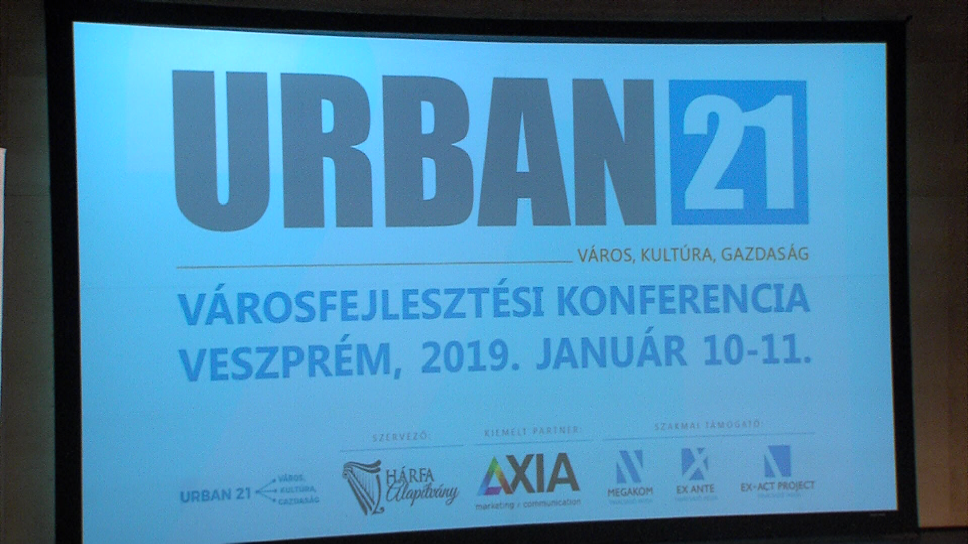 URBAN 21