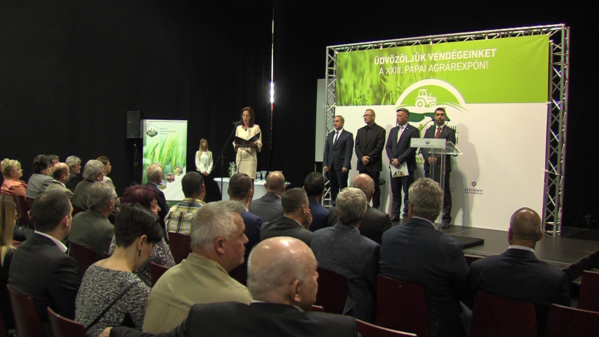 Megnyílt a Pápai Agrárexpo Megnyílt a Pápai Agrárexpo