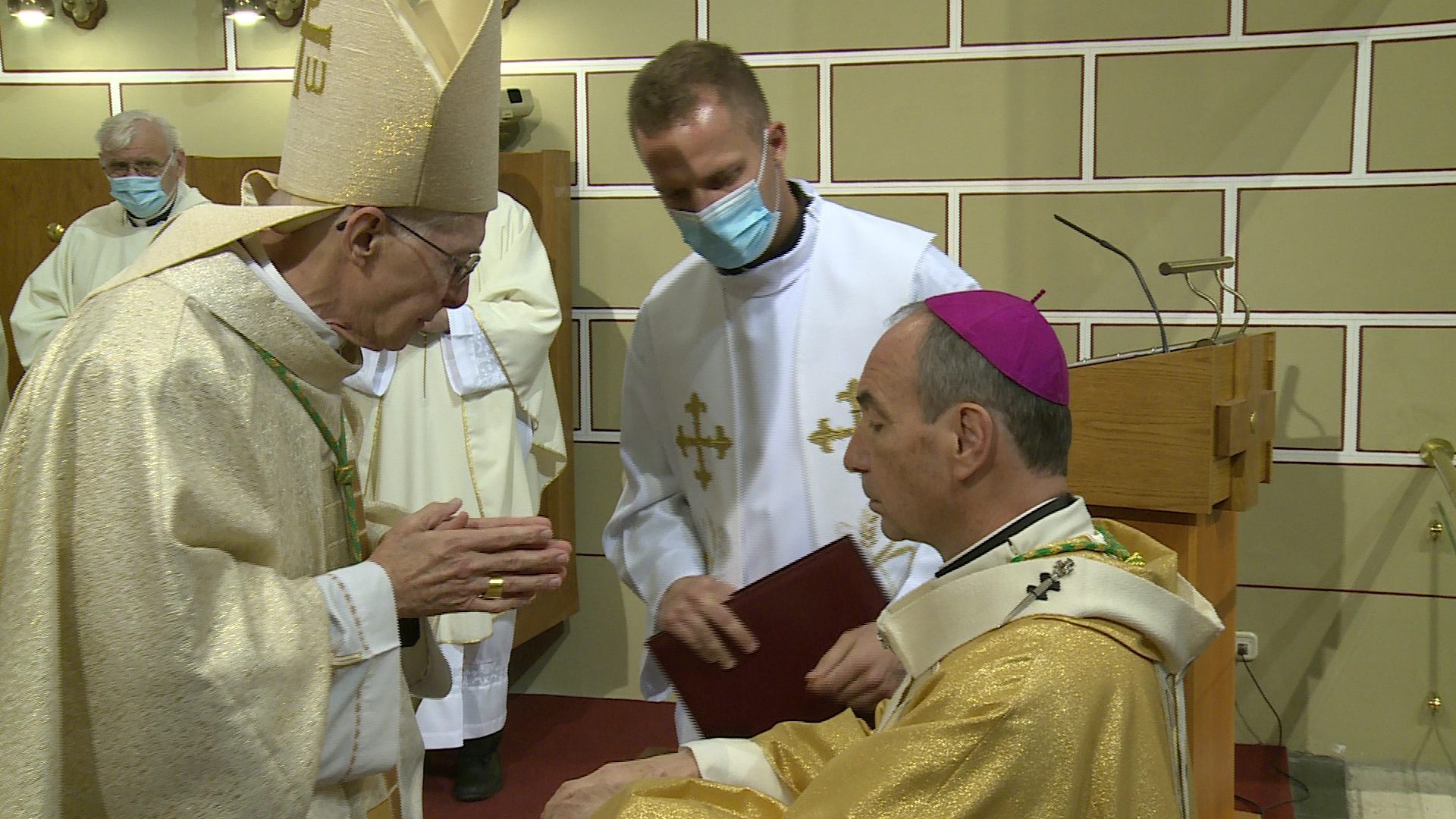 Pallium az érseknek Pallium az érseknek