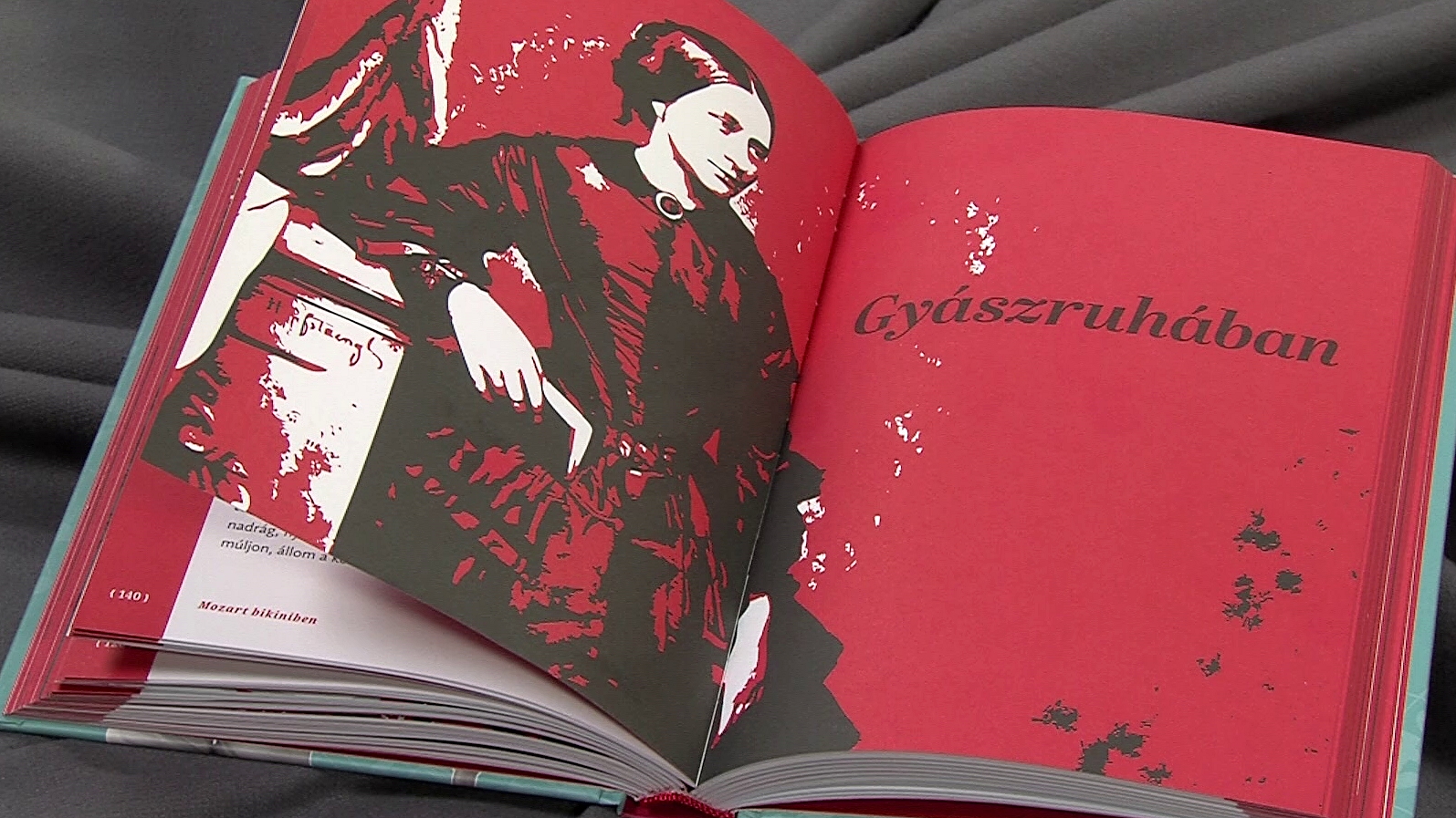 Mozart bikiniben‭ – ‬Veszprémben is bemutatta új könyvét Bősze Ádám‭