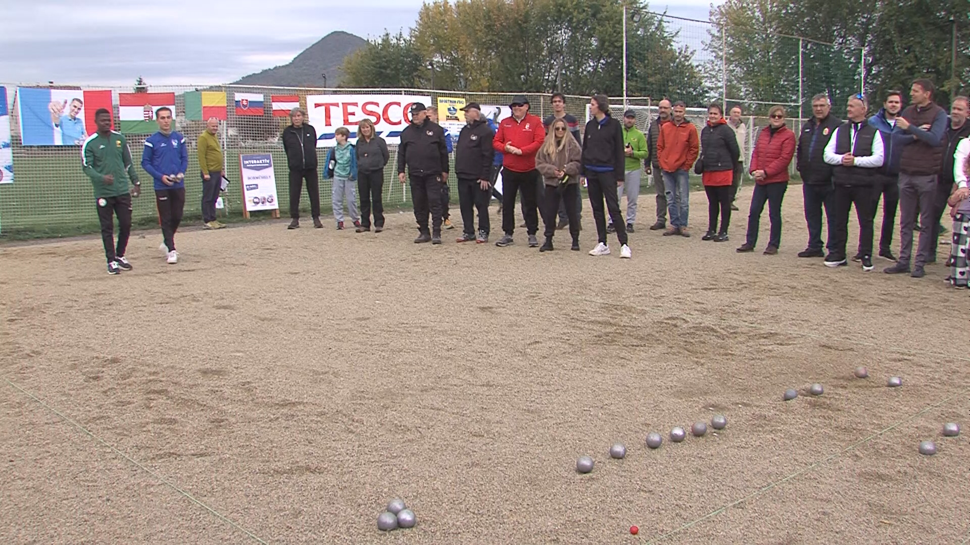 Nemzetközi kupát rendeztek